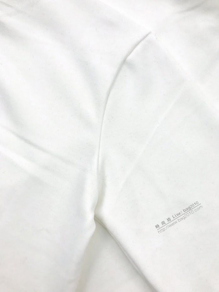 Chrome Hearts男裝 克羅心秋冬新款十字架貼飾半高領長袖打底衣 高版本男女同款  ydi3516